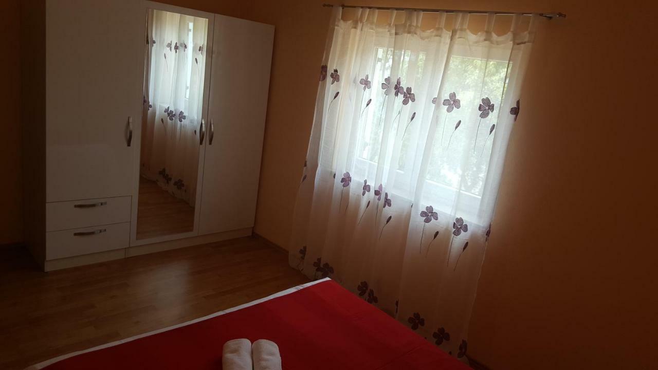 Goga Apartament Starigrad Paklenica